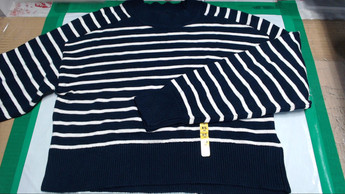 Черный демисезонный пуловер пуловер House