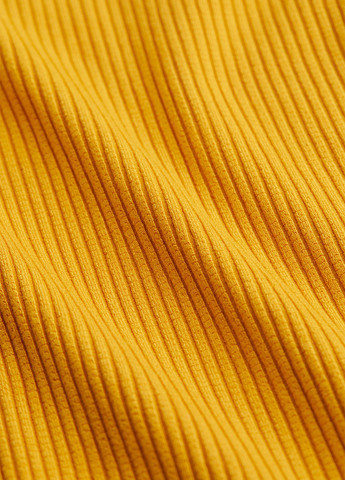 Желтое кэжуал платье платье-майка, с открытой спиной H&M однотонное