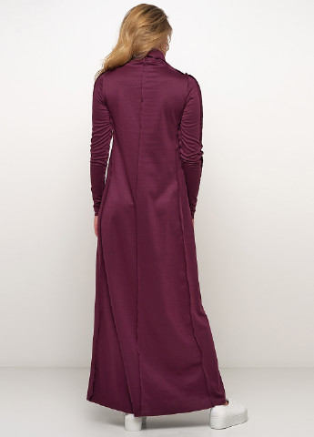 Бордовое кэжуал платье платье-водолазка Gingier однотонное