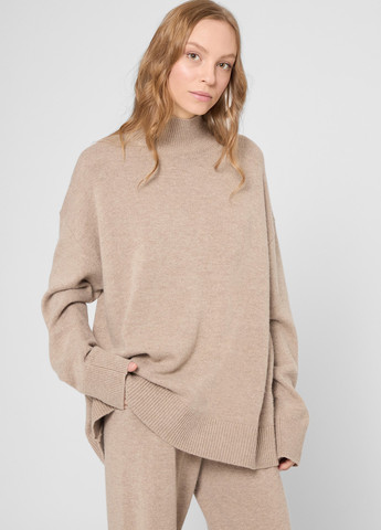 Бежевий демісезонний светр PRPY