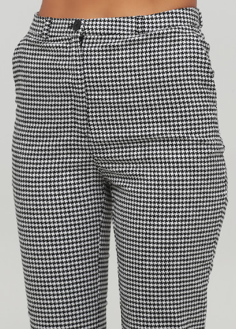 Черно-белые кэжуал демисезонные укороченные, зауженные брюки Monki
