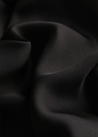 Чорна кежуал сукня сукня-комбінація H&M однотонна