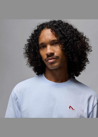 Светло-голубая футболка hj2326-407 Jordan M J BRND BR SNKR PCH SS CRW