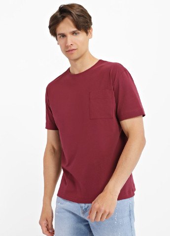 Бордовая футболка Promin