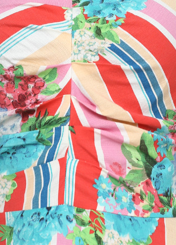 Фуксиновое (цвета Фуксия) кэжуал платье клеш Sassofono с цветочным принтом