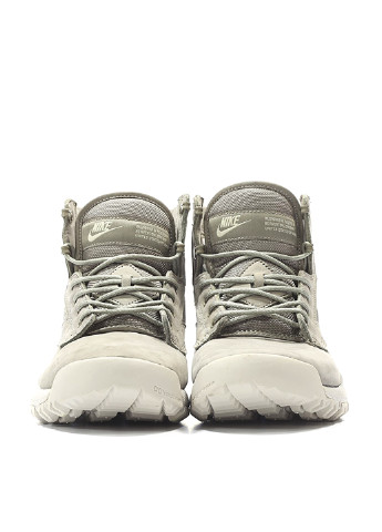 Світло-сірі всесезонні кросівки Nike SFB 6" Leather