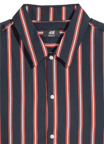 Черная кэжуал рубашка в полоску H&M с коротким рукавом