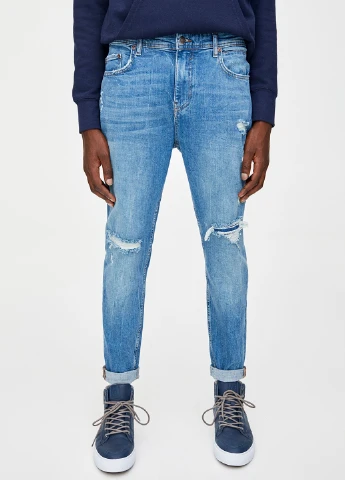 Голубые демисезонные зауженные джинсы Pull & Bear