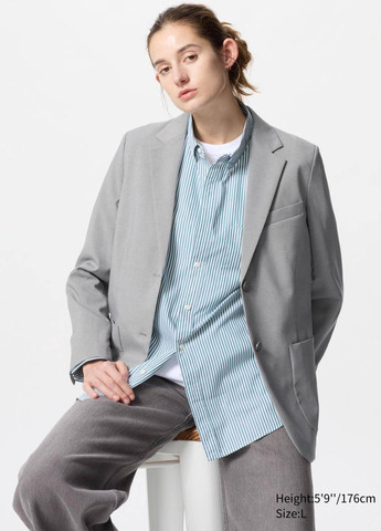 Серый женский жакет Uniqlo однотонный - демисезонный