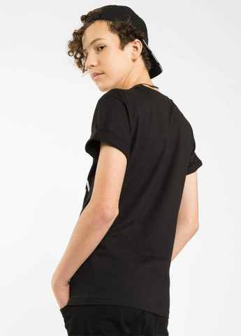 Черная летняя футболка Reporter Young