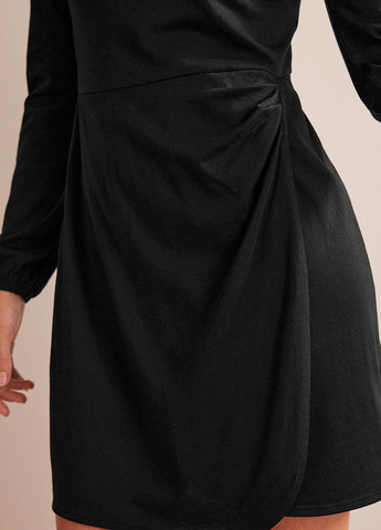 Черное кэжуал платье на запах Boden однотонное