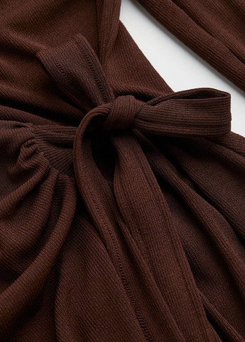 Темно-коричнева кежуал сукня на запах H&M однотонна