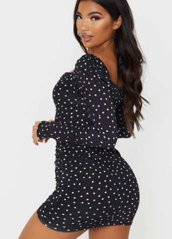 Черное кэжуал платье футляр PrettyLittleThing в горошек