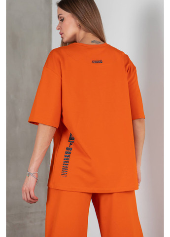 Оранжевая всесезон футболка TOTALFIT