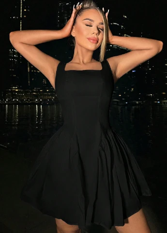 Черное кэжуал платье SHEIN однотонное