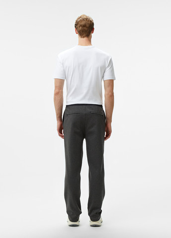 Серые кэжуал демисезонные прямые брюки Lacoste