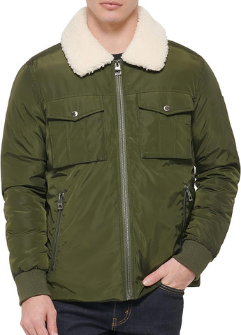 Зелена зимня куртка Guess