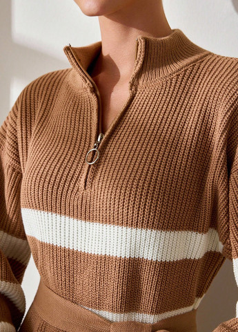 Світло-коричнева кежуал сукня сукня светр SHEIN в смужку