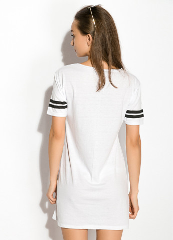 Белое кэжуал платье платье-футболка Time of Style с надписью