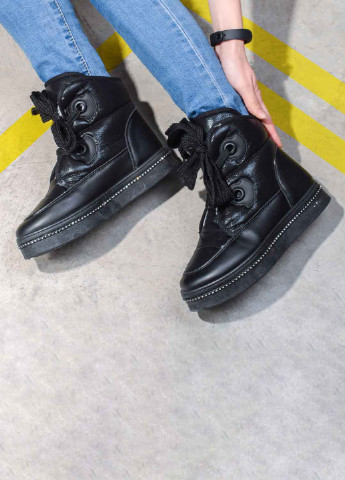 Черные дутые зимние ботинки на высокой подошве No Brand