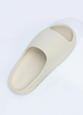 Белые кэжуал, пляжные шлепанцы SHEIN