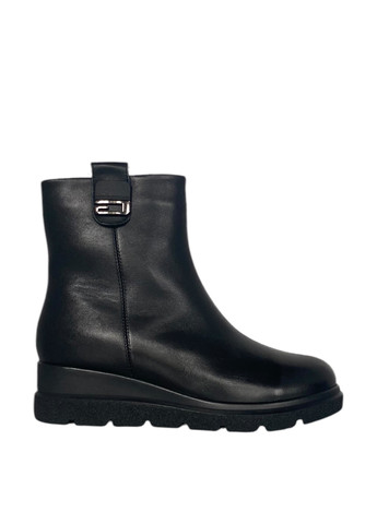 Зимние ботинки Meego с логотипом