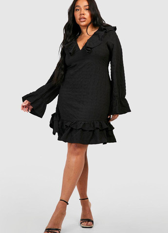 Черное кэжуал платье клеш Boohoo однотонное