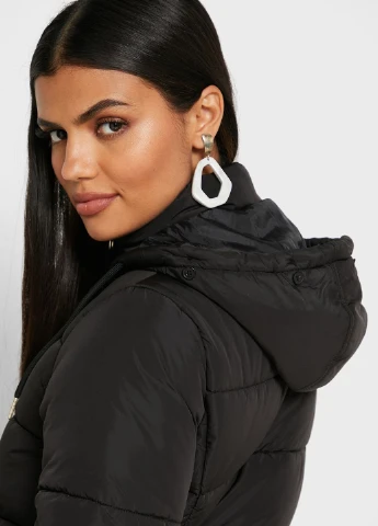 Чорна зимня куртка Topshop