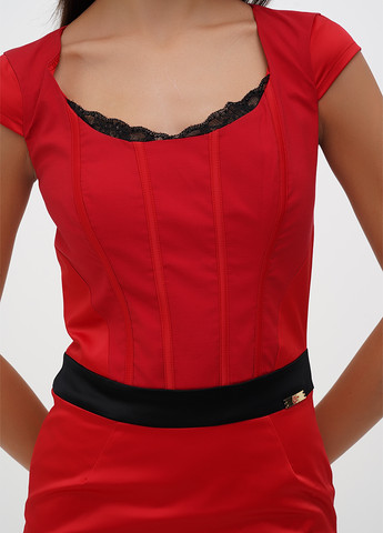 Красное кэжуал платье футляр Sassofono однотонное