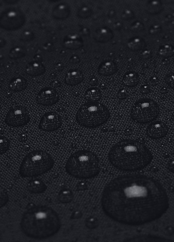 Черная демисезонная ветровка Under Armour