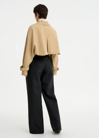 Светло-бежевая демисезонная куртка куртка-пиджак SHEIN