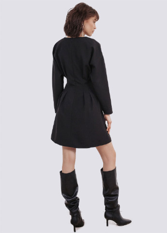 Черное кэжуал платье с акцентом на талии, мини Egostyle однотонное