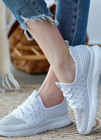 Білі осінні кросівки жіночі літні з текстилю білі (1426990766) Gipanis
