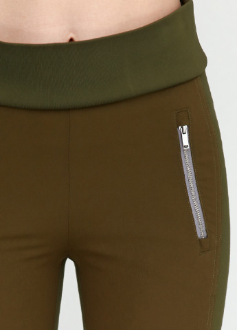 Зеленые кэжуал демисезонные зауженные брюки Gap