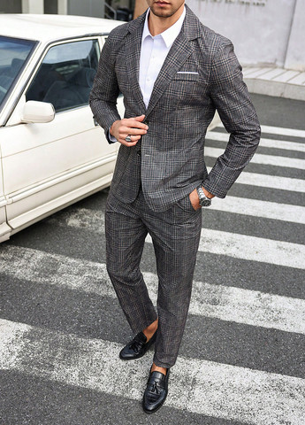 Темно-сірий демісезонний костюм (піджак, штани) брючний SHEIN