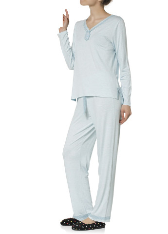 Светло-голубая всесезон пижама (лонгслив, брюки) лонгслив + брюки DoReMi
