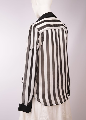 Чорно-біла демісезонна блуза на запах Vero Moda