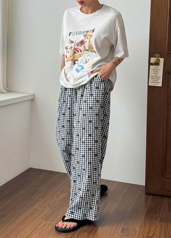 Серая всесезон пижама (футболка, брюки) футболка + брюки SHEIN