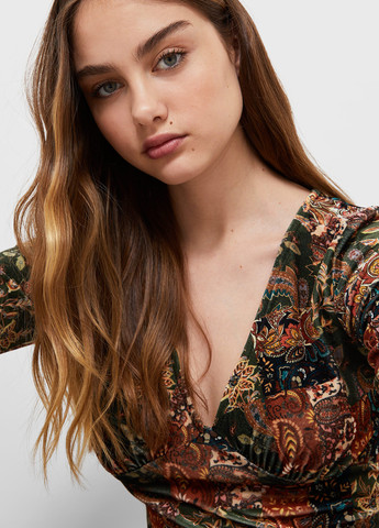 Топ Stradivarius (298299034)