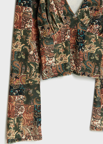 Топ Stradivarius (298299034)