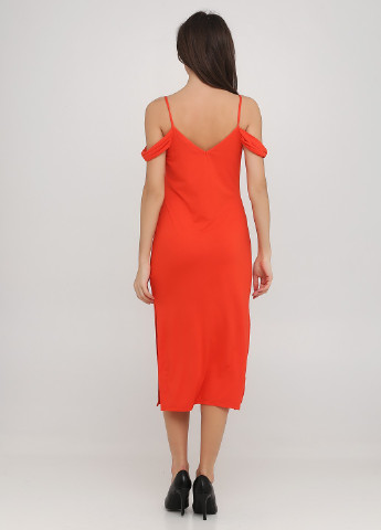 Оранжевое кэжуал платье с открытыми плечами Asos однотонное