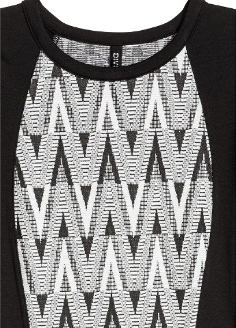 Черно-белое кэжуал платье футляр H&M с орнаментом