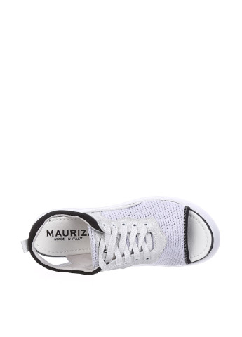 Светло-серые босоножки Roberto Maurizi на шнурках с белой подошвой