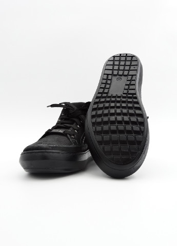 Черные осенние ботинки Rondo