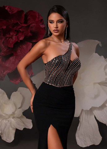 Черное вечернее платье на одно плечо SHEIN однотонное