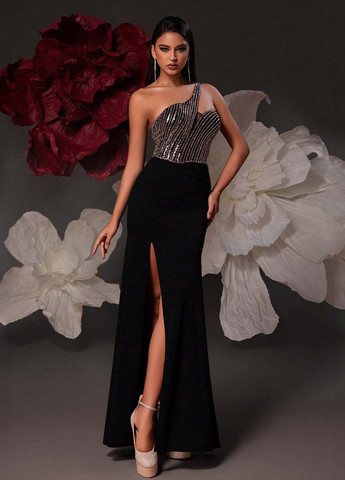 Черное вечернее платье на одно плечо SHEIN однотонное