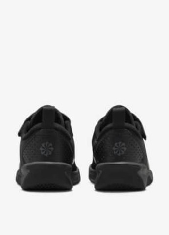 Чорні осінні кросівки dm9026-001 Nike Omni Multi-Court Younger Kids' Shoes