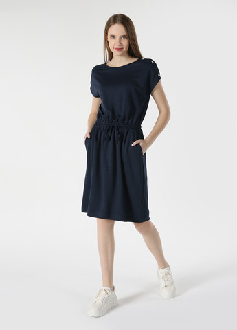 Темно-синее кэжуал платье Colin's однотонное