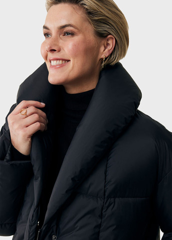 Черная зимняя куртка Mexx