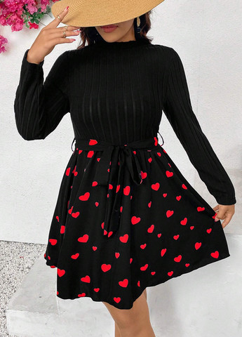 Черное кэжуал платье SHEIN сердечки